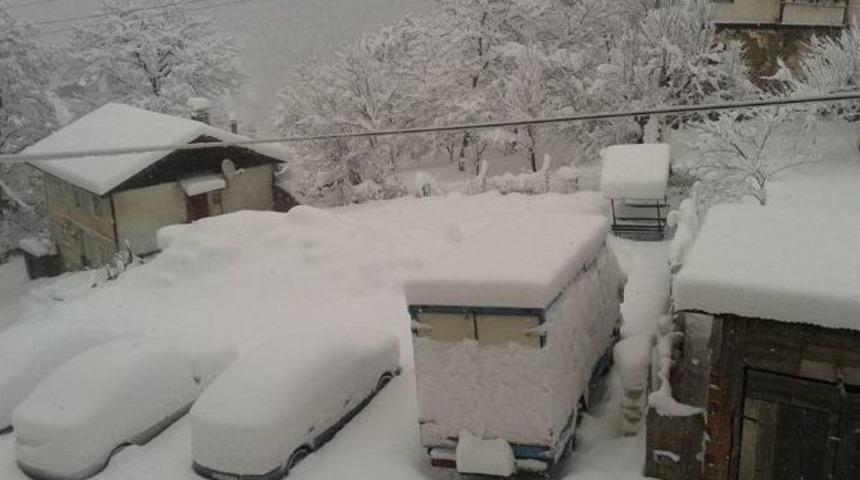 Kastamonu&rsquo;da Kar Kalınlığı, 1.5 Metreyi Ge&ccedil;ti