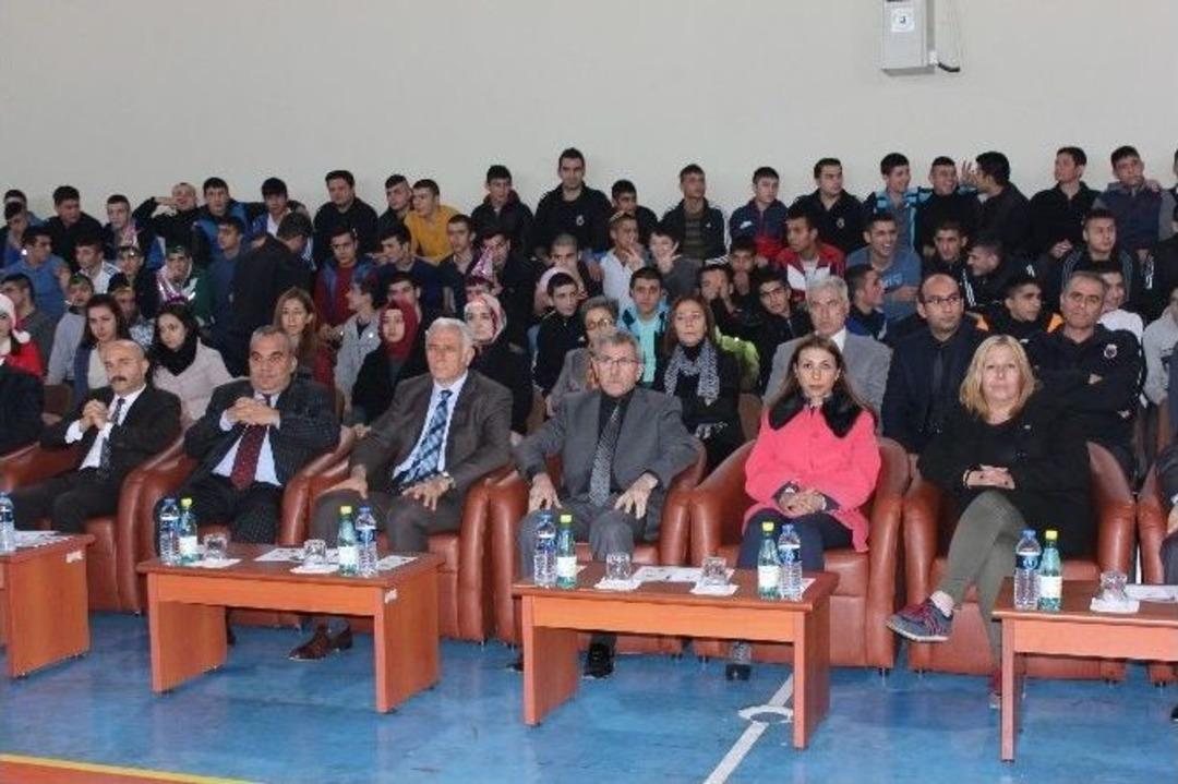 &Ccedil;ocuk Mahkumlara Yılbaşı Eğlencesi