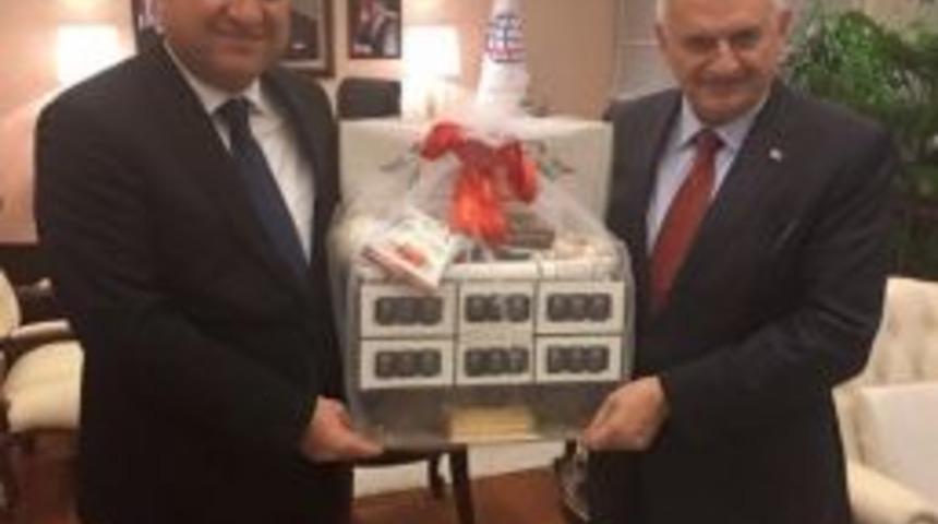 Babaş, Bakan Binali Yıldırım İle G&ouml;r&uuml;şt&uuml;