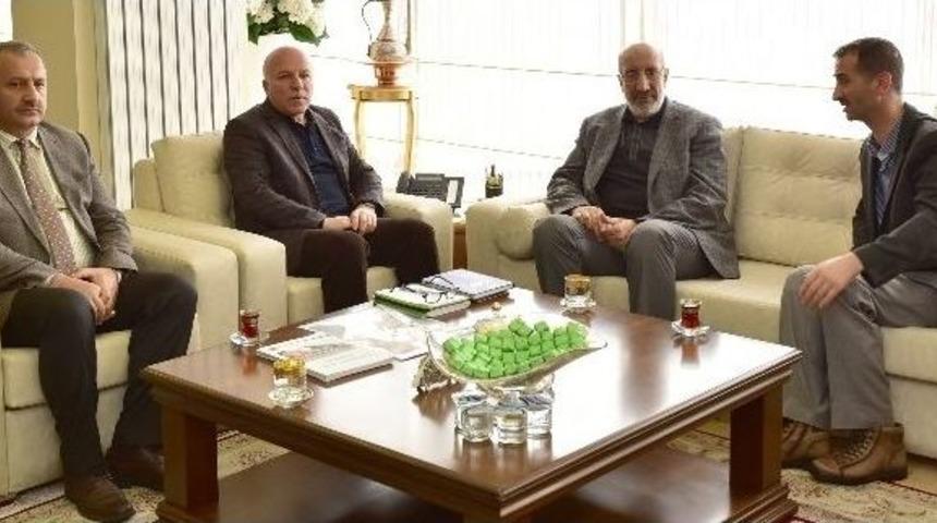 Gazeteci Yazar Abdurrahman Dilipak, Başkan Sekmen&rsquo;i Ziyaret Etti