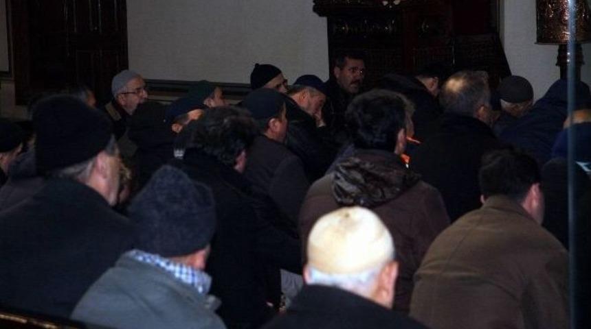 Seyyid Ahmet Arvasi İ&ccedil;in Mevlit Okutuldu