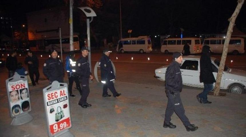 2015&rsquo;in Son Gecesinde G&uuml;venlik Tedbirleri &Uuml;st Seviyeye &Ccedil;ıkarıldı