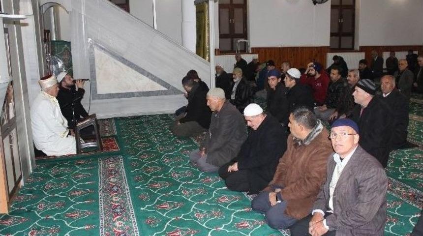 Mekke&rsquo;nin Fethi Nedeniyle Mevlit Okutuldu