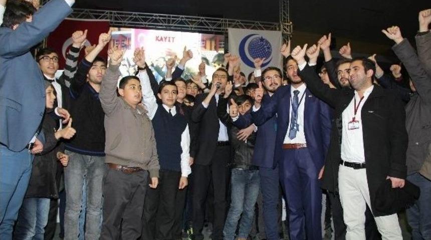 Sivas’ta Mekke’nin Fethi’nin 1385. Yıldönümü Coşkuyla Kutlandı