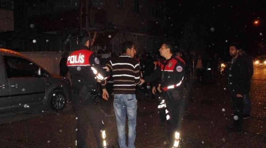 Yılbaşı Gecesi İki Komşu Arasında Park Kavgası