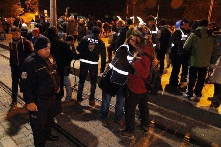 Antalya Yeni Yıla Suni Kar Altında Girdi G4