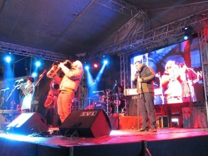 Dalgıç; "yeni Yılda ’inadına Demokrasi’ Diyelim" G3