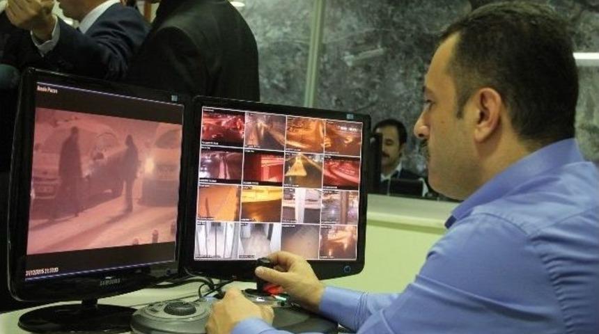 Kayseri&rsquo;de Yılbaşı Gecesinde G&uuml;venlik Tedbirleri Artırıldı