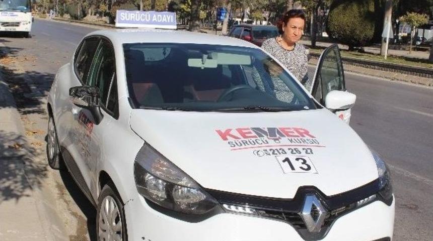 S&uuml;r&uuml;c&uuml; Kursları Aralık Ayında En Yoğun G&uuml;nlerini Yaşadı