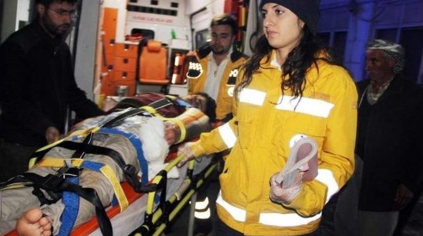 Şanlıurfa&rsquo;da Trafik Kazaları: 3 &Ouml;l&uuml;, 20 Yaralı