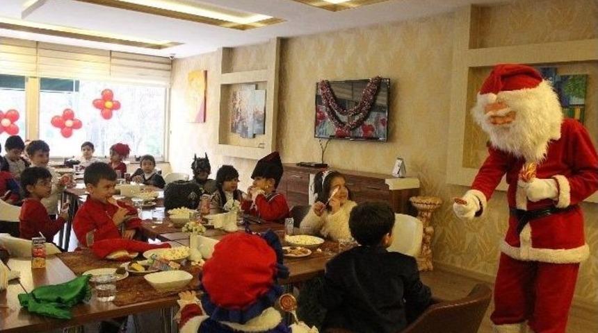 Ted Batman Koleji &Ouml;ğrencileri Yeni Yılı Kutladı