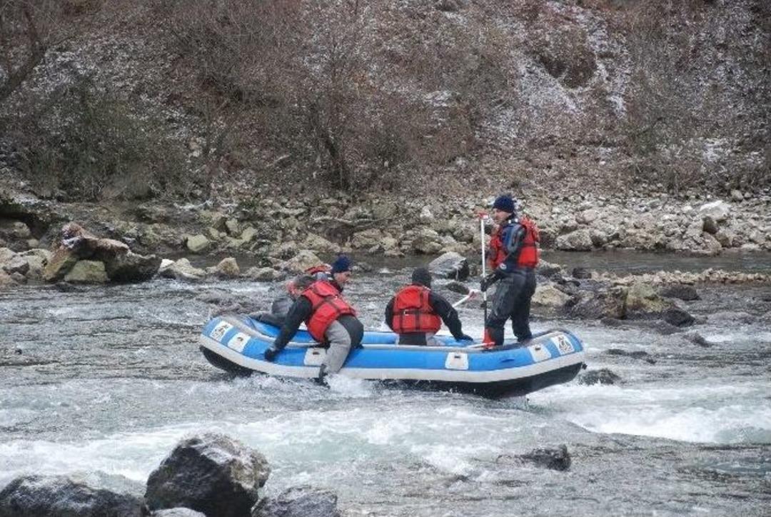 Kayıp &Ccedil;ocukları Arama &Ccedil;alışmaları Yeni Yılın İlk G&uuml;n&uuml; Devam Ediyor