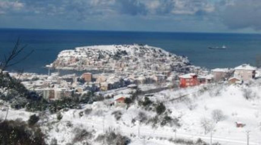 Amasra&rsquo;da Kar Hayatı Olumsuz Etkiledi