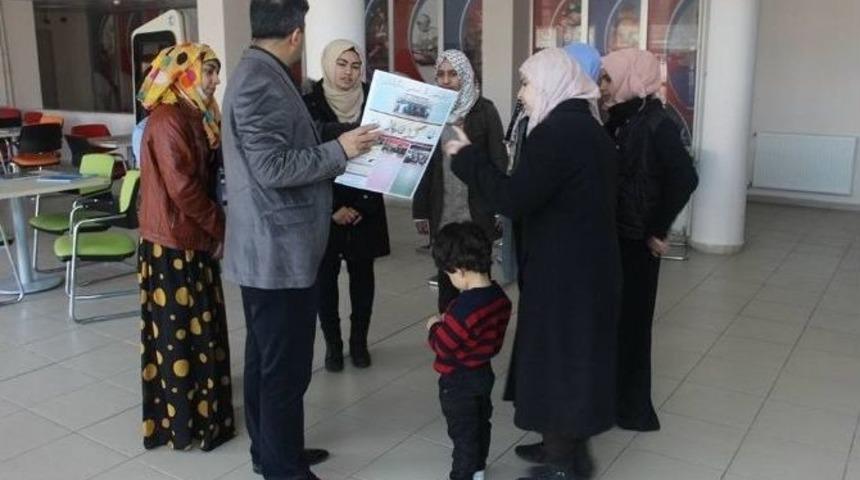 Karaman&rsquo;da Gen&ccedil;lik Merkezi&rsquo;nden T&uuml;rk&ccedil;e Dersleri