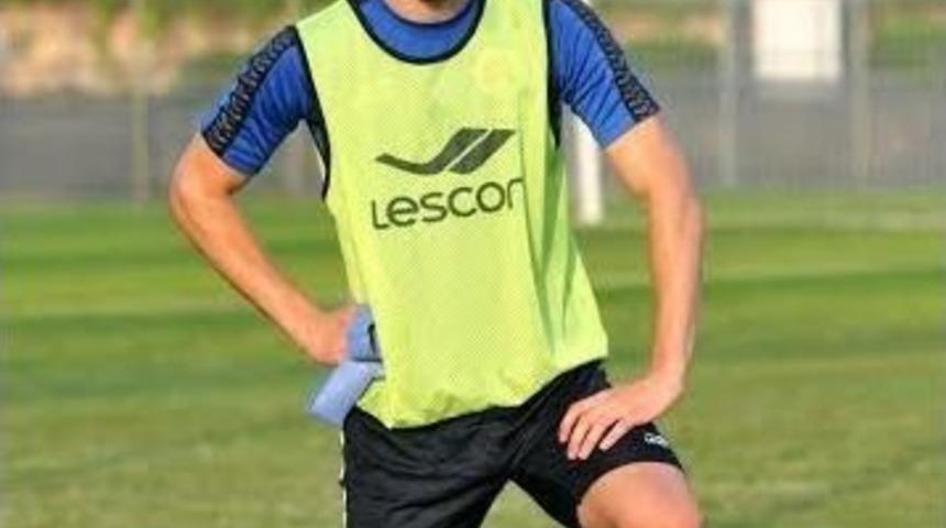 Alanyaspor&rsquo;da Karmil Ayrıldı, &Ouml;zer Kiralık Gidecek