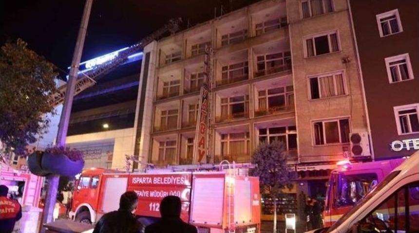 Isparta&rsquo;da Otel Yangını