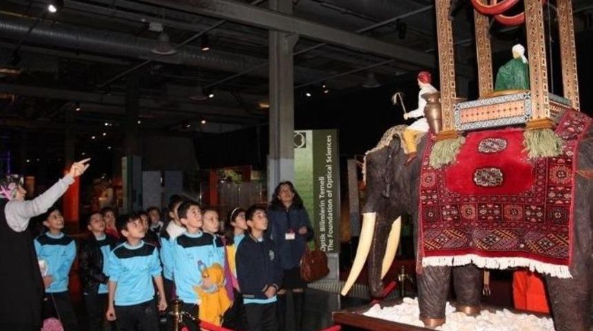 Spor Okulu &Ouml;ğrencileri Bilim Merkezi&rsquo;ni Gezdi