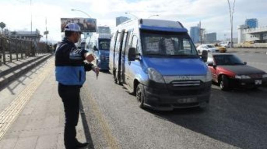 B&uuml;y&uuml;kşehir Zabıta&rsquo;dan Minib&uuml;slere Denetim