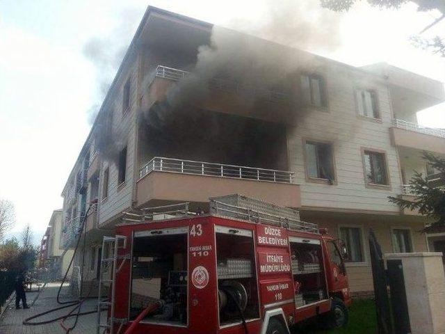 D&uuml;zce İtfaiyesi Ge&ccedil;en Yıl 297 Yangına M&uuml;dahale Etti 1