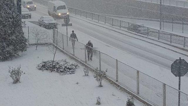 Karabük’te 216 Köy Yolu Ulaşıma Kapandı