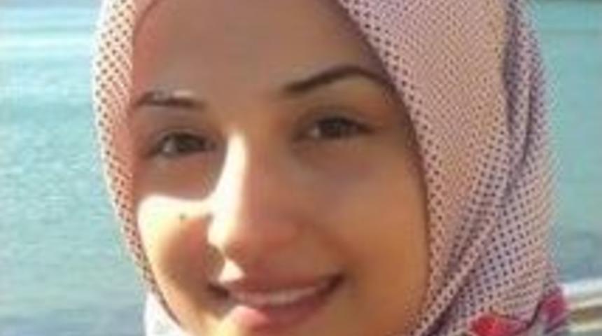 &Ccedil;alıştığı Fabrikaya Girmeye &Ccedil;alışan Kadın Feci Şekilde Can Verdi