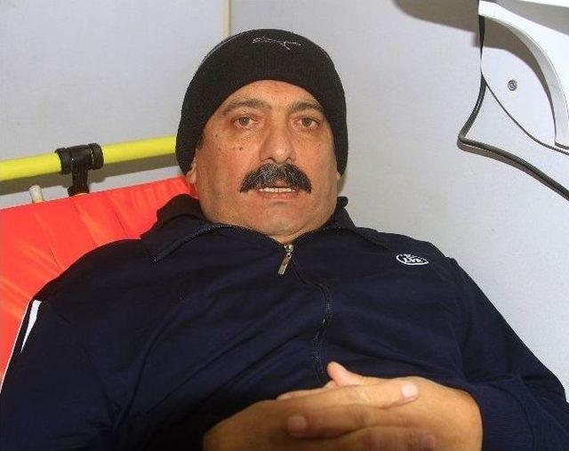 Hasta Kurtarmaya Giden Ambulans Mahsur Kaldı