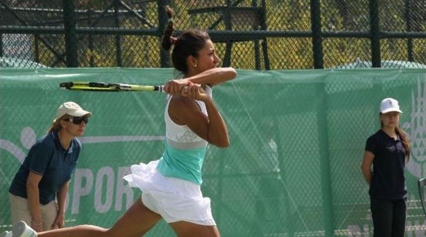 &Ccedil;ağla Ve İpek&rsquo;ten Yeni Yıl Hediyesi