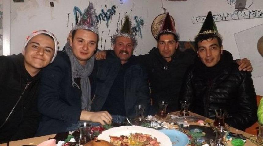 Auto Show 26 Yılbaşını Böyle Kutladı