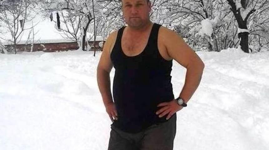 Yarı &Ccedil;ıplak Kar Keyfi