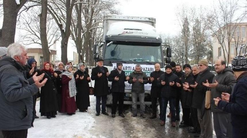 Sakarya&rsquo;dan Suriye&rsquo;ye 96. Tır Yola &Ccedil;ıktı