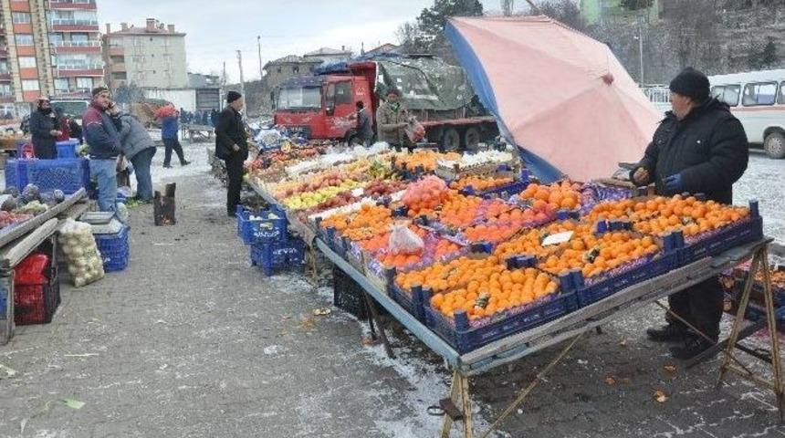 Ilgaz&rsquo;da Soğuk Hava Pazarı Etkiledi