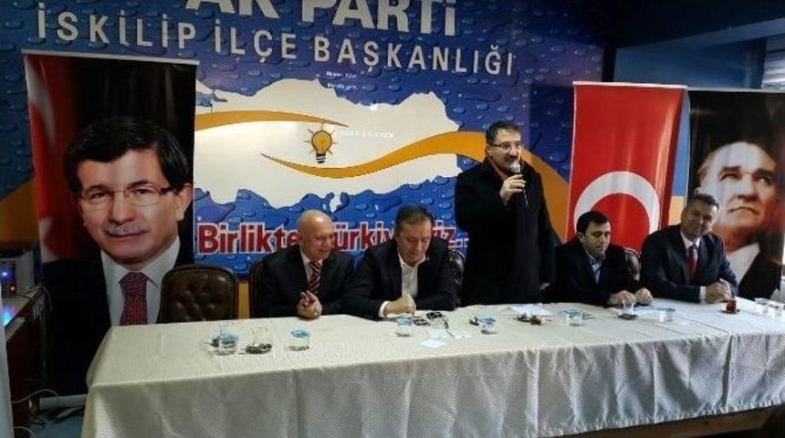 Ak Parti İskilip İl&ccedil;e Danışma Meclisi Yapıldı