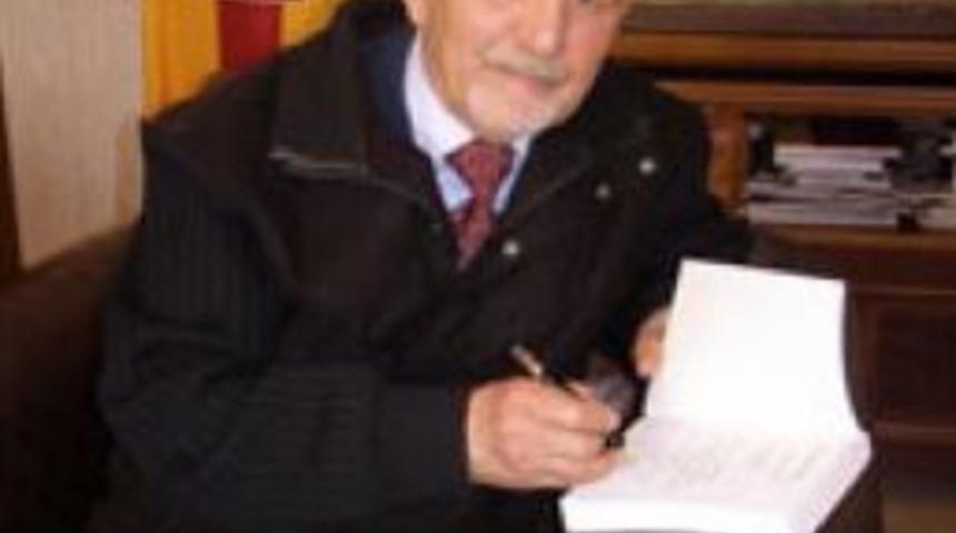 Eski Emniyet M&uuml;d&uuml;r&uuml; Akzambak Alanya&rsquo;da Vefat Etti