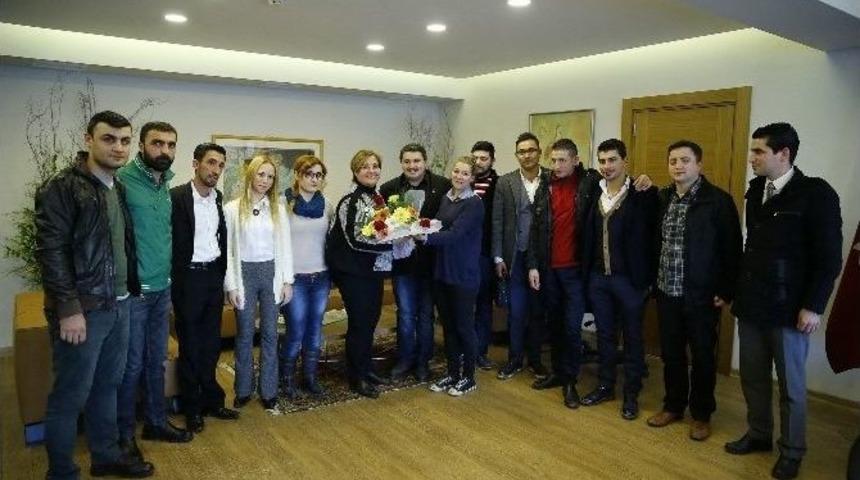 Gen&ccedil;lerden Başkan Pekdaş&rsquo;a Ziyaret