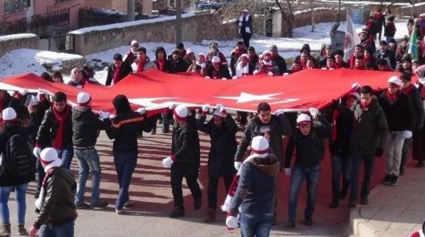 Aksaray’da Sarıkamış Şehitleri İçin Yürüdüler