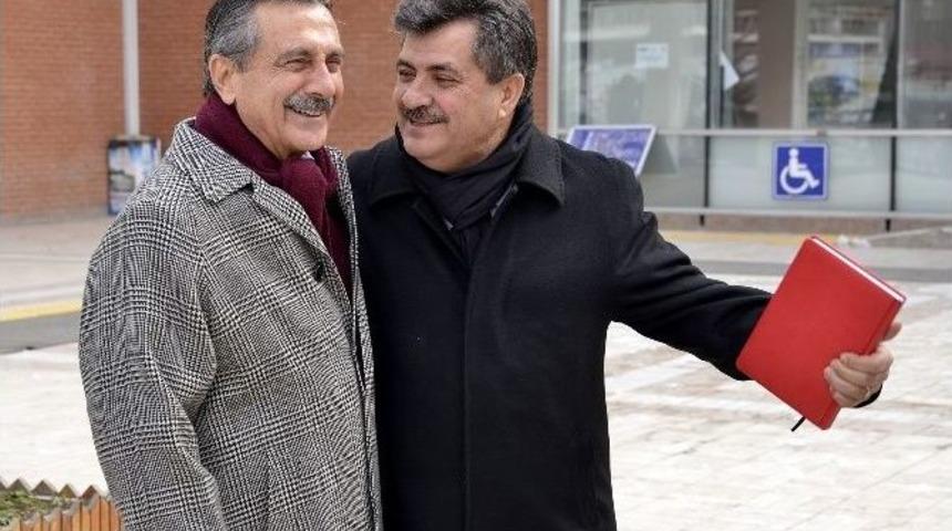 Başkan Ata&ccedil;, Esnafla Bir Araya Geldi