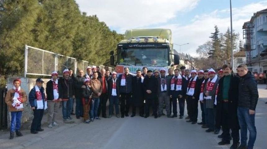 Niksar&rsquo;dan T&uuml;rkmenlere 2 Tır Yardım