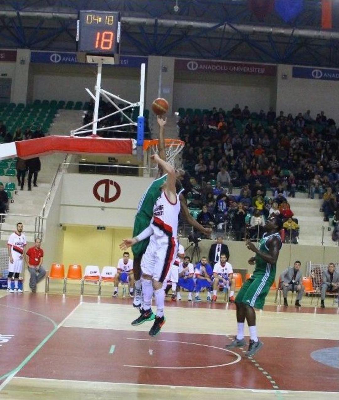 Eskişehir Basket Evinde Yenildi