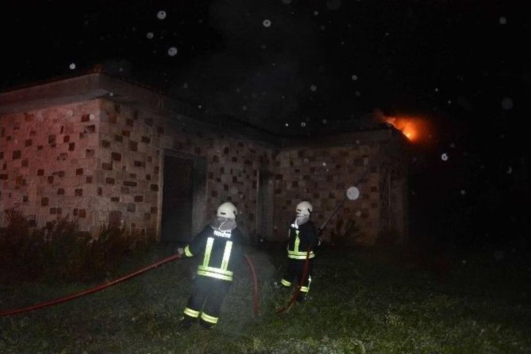 &Ccedil;iftlik Evinde Yangın