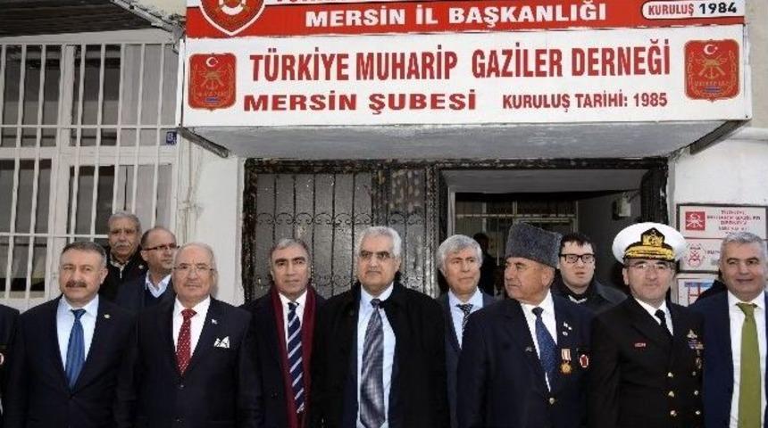 Mersin&rsquo;in Kurtuluş G&uuml;n&uuml;nde Şehit Ve Gaziler Unutulmadı