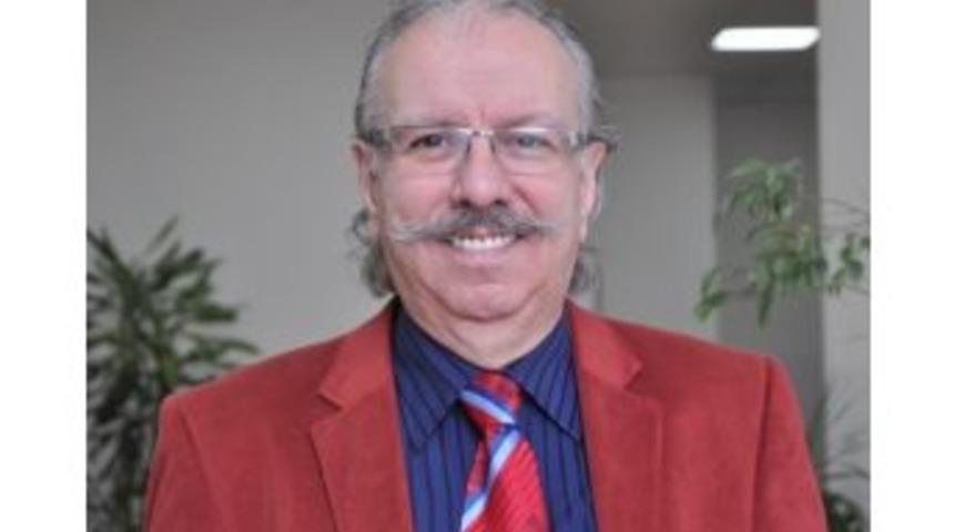 Do&ccedil;. Dr. &Ouml;zyaral: "pet Şişedeki Turşularınızı Atın"