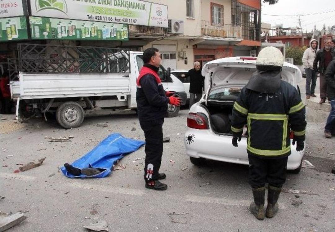 &Ouml;nce Yayaya Sonra Kamyonete &Ccedil;arpan S&uuml;r&uuml;c&uuml; &Ouml;ld&uuml;
