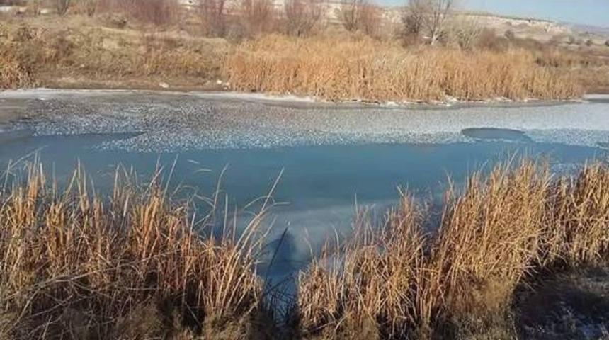 Kızılırmak Nehri Dondu