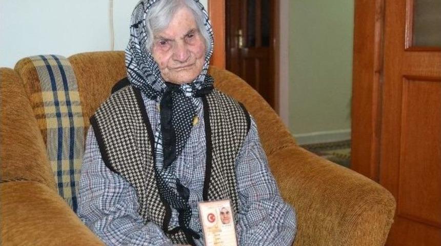 (&ouml;zel Haber) S&uuml;nb&uuml;l Nine, 120 Yıllık Yaşamının Sırrını S&uuml;te Bor&ccedil;lu