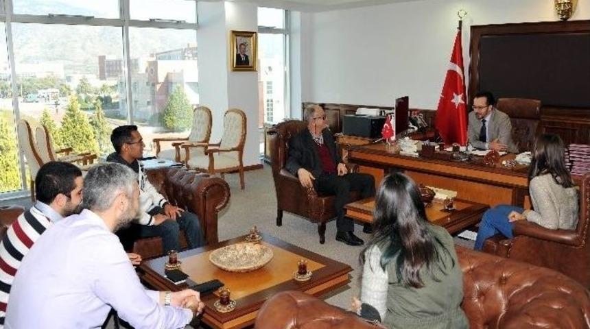 Ad&uuml; Bisiklet Topluluğu Rekt&ouml;r Bircan&rsquo;a Ziyaret Ger&ccedil;ekleştirdi