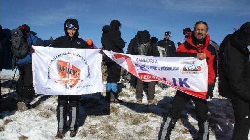 Şalıurfalı Dağcılar Sarıkamış Şehitlerini Anma Tırmanışına Katıldı