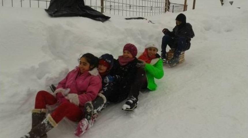 Kastamonu K&uuml;re&rsquo;de Okullar Tatil Edildi