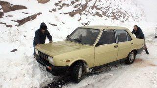 Denizli’de Kar Yağışı Ulaşımı Olumsuz Etkiledi