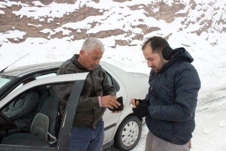 Denizli’de Kar Yağışı Ulaşımı Olumsuz Etkiledi G3