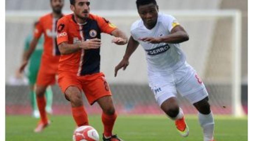 Alima Yeni Malatyaspor, Azuka Ibobo Izu İle Anlaşmaya Vardı